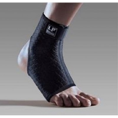 Extreme Ankle Support With Coolprene & Coolmax Fabric Lp Black